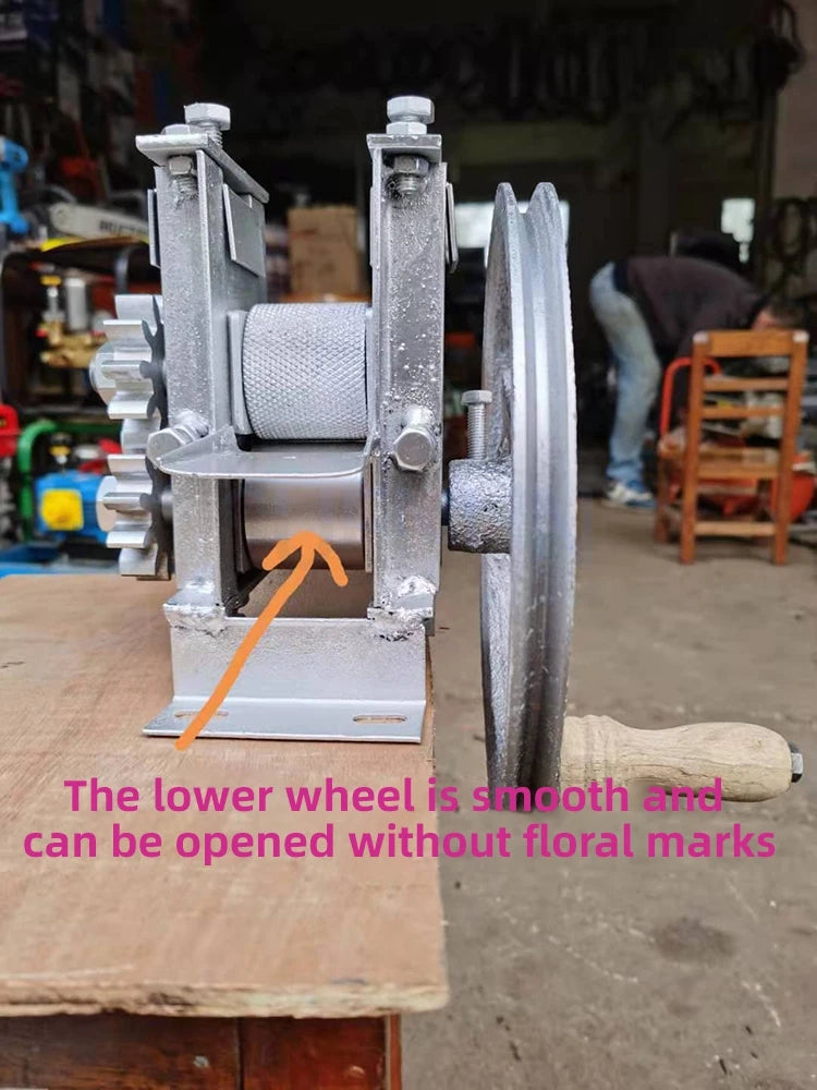 Máquina de camadas de talhadeira de tira de bambu pequena Máquina de separação de tira de bambu Máquina manual de quebra de tira