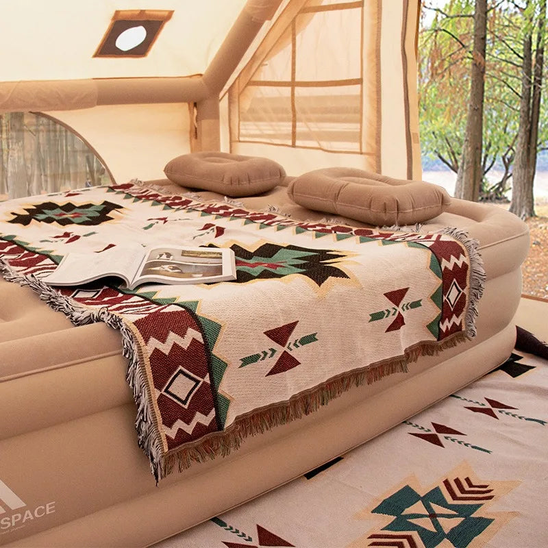 Автоматическая надувная кровать для кемпинга на открытом воздухе, матрасный коврик, спальный коврик, комфортная плюшевая приподнятая надувная кровать с внутренним электрическим насосом