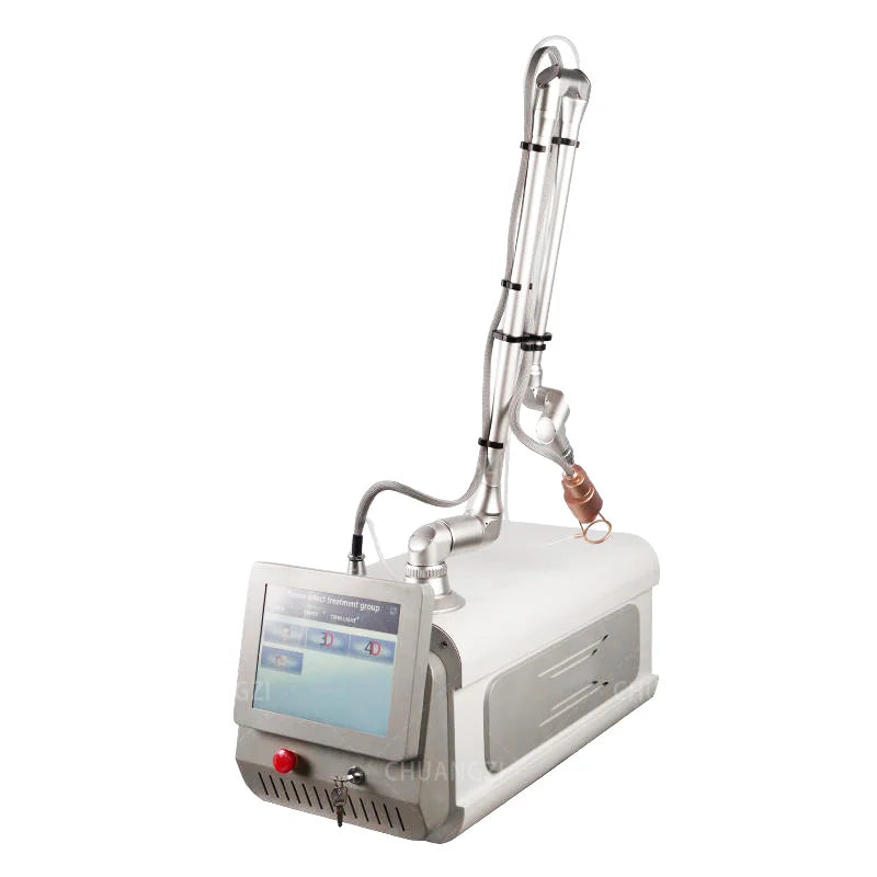 Mini-Haut-Dehnungsstreifen-Behandlung Professionelles tragbares CO2-Bison-Gerät 4D Fotona Fractional Laser Machine