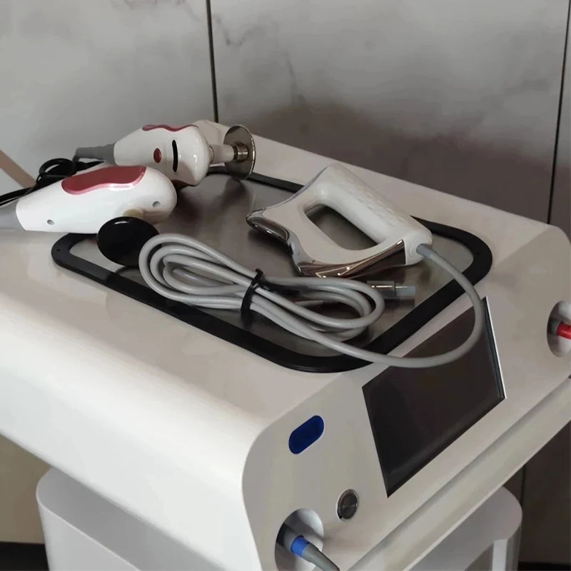 إنديبا فقدان الوزن تيكارثيرابي يخترق 12 سنتيمتر تحت 448 كيلو هرتز آلة تيكار الجلد نظام الرعاية الصحية العميقة RET CET آلة