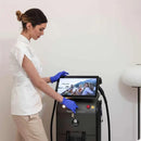 Alma Titanyum 3200W 755nm 808nm 1064nm Buz Epilasyon Kaldırma Cilt Gençleştirme Yüz Germe Cilt Beyazlatma Makinesi