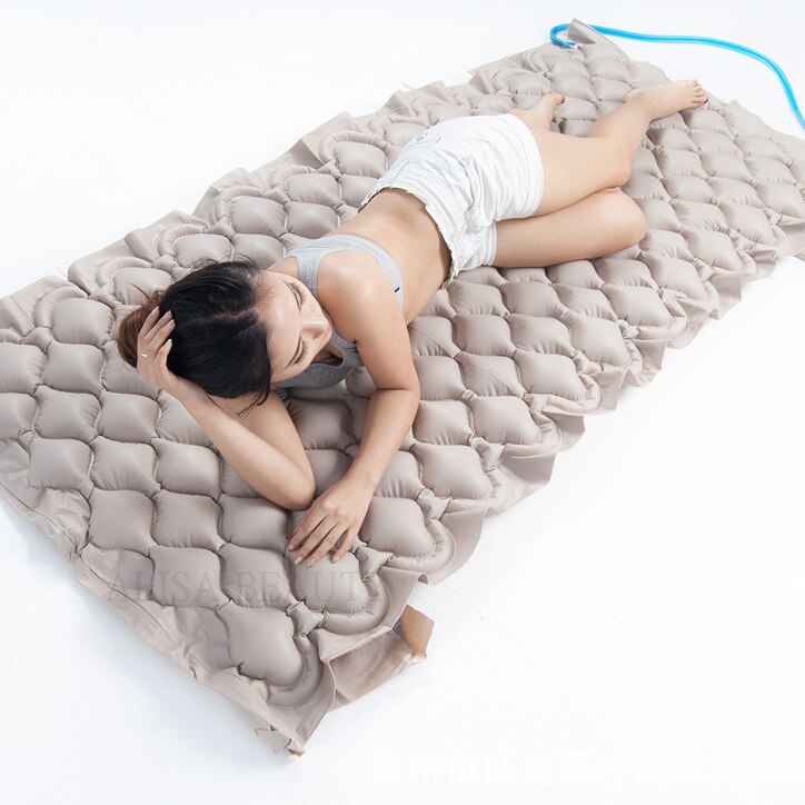 Tıbbi hastane hasta yatağı alternatif basınçlı hava yatak pompa ile yatak ve dekübitus pnömatik masaj yastık önlemek