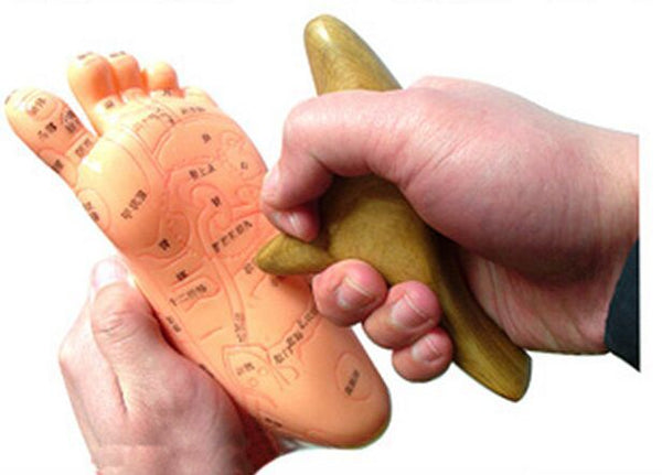 Kamfer hout trigonometrische massage kegel houten lymfatische massage stick voet massager Guasha board