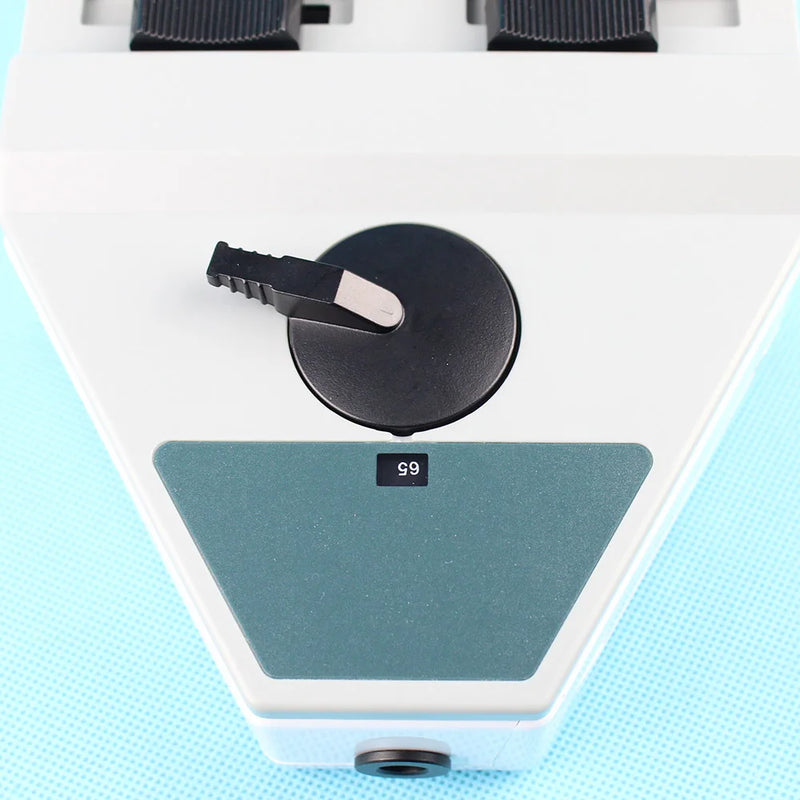 Jenis Kualiti PD Meter Optical Digital Pupilometer Lampu Sasaran LED 45-80 Julat Pengukuran